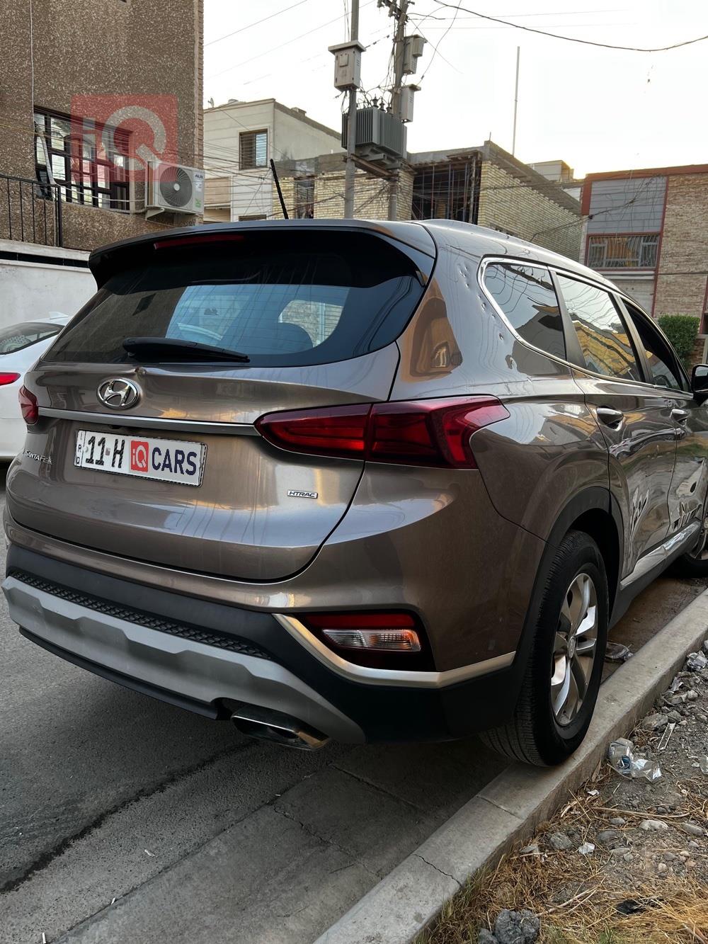 هيونداي سانتافي